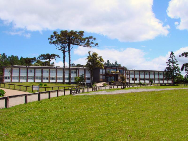 Hotel Fazenda Pampas Canela Exterior photo