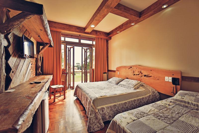 Hotel Fazenda Pampas Canela Exterior photo